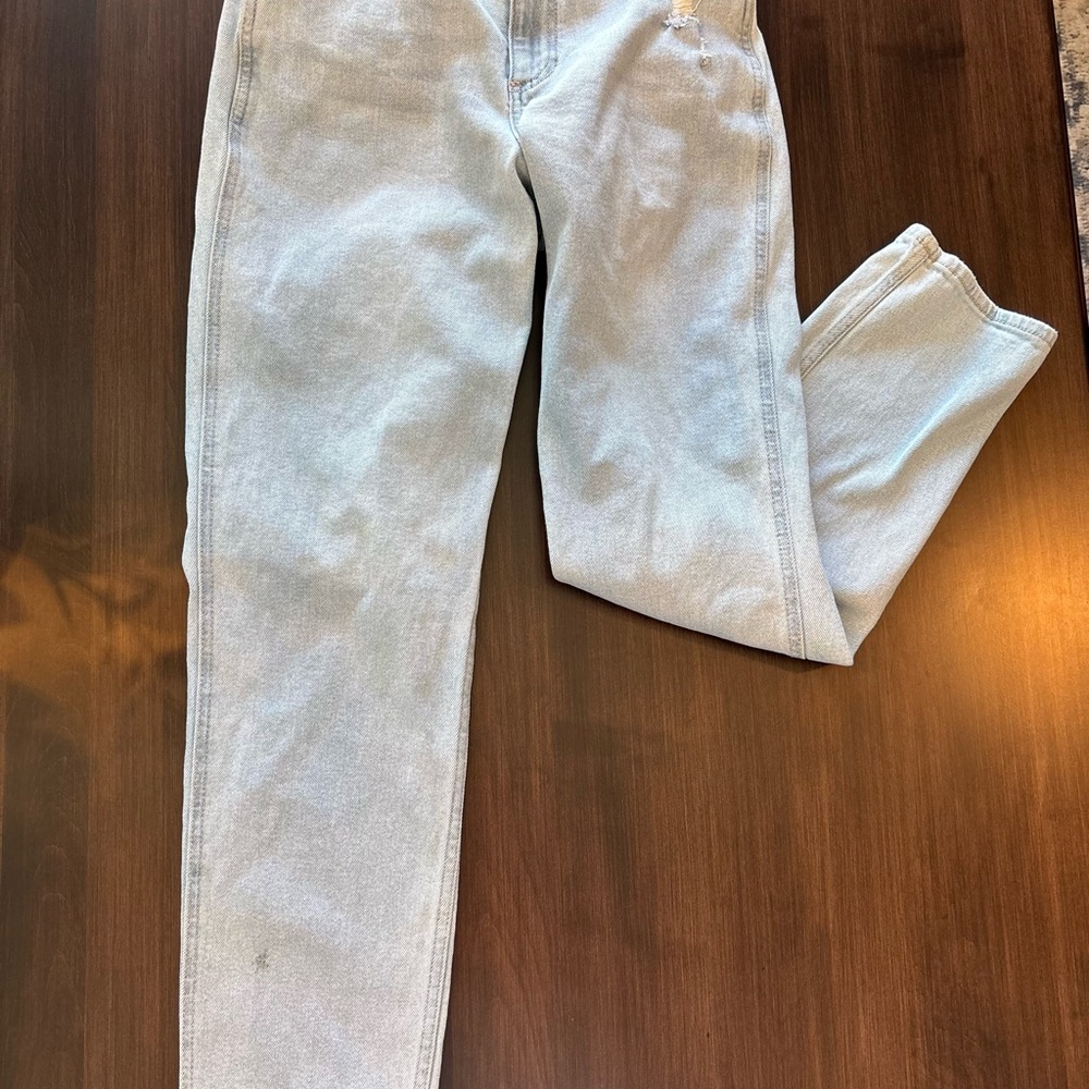 Hollister Jeans Light Wash - Mom Jeans
